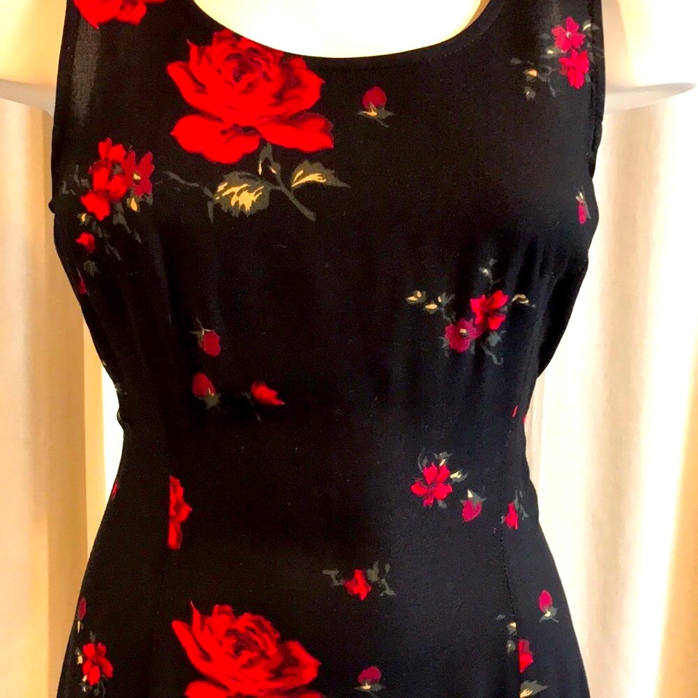 Dress - Picture 3 of 7
